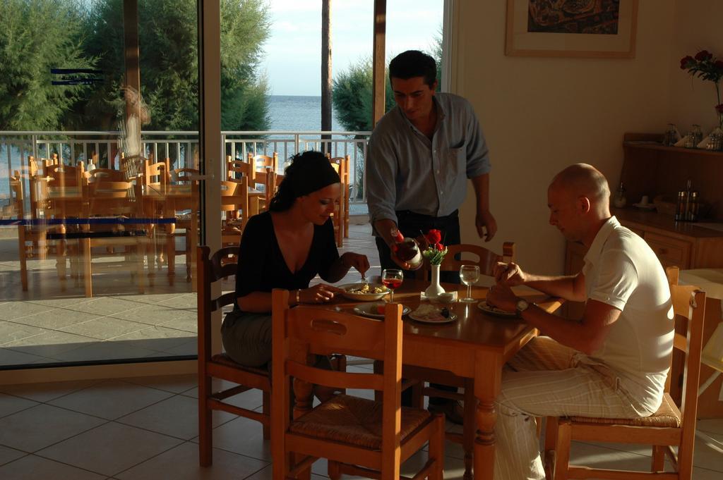 Tavari Beach Hotel Dış mekan fotoğraf