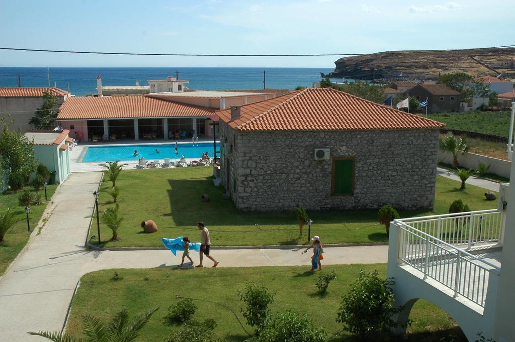 Tavari Beach Hotel Dış mekan fotoğraf